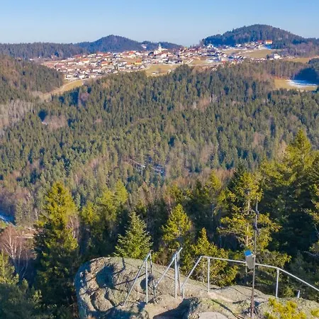 Gaestehaus Weitblick 3*