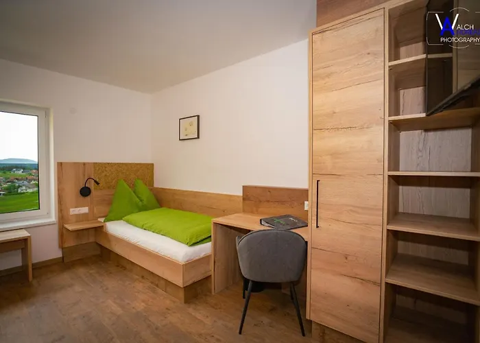 Alojamento de Acomodação e Pequeno-almoço Gaestehaus Weitblick 3*